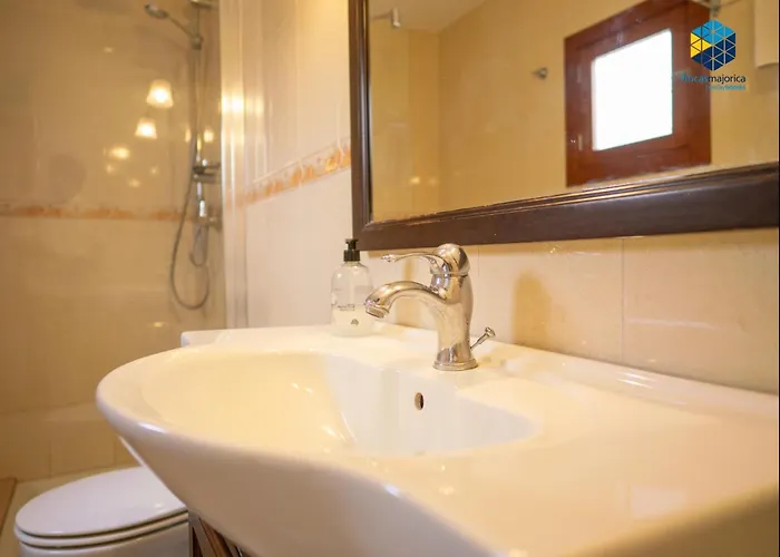 Guillem بويينسا